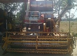 ขายด่วน รถเกี่ยวข้าวเกษตรพัฒนา รุ่น ไอ้หนุ่มไวไฟ เครื่องยนต์ 210 HP 6HH1 แรงดีไม่มีเยิ้ม อุ้ม 2.5 ตัน ปั๊มไดกิ้นเบอร์ 22 ช่วงล่างตัวเดิน HY-DASH สภาพดีมากพร้อมทำงานได้เลย ราคาต่อรองได้ครับ