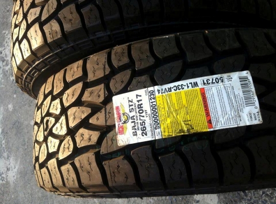 ขายยางขอบ 17 Mickey Thompson STZ ขนาด 265 70 r17