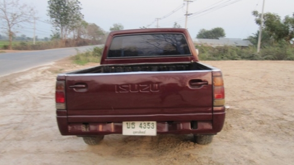 ขายอีซูสุมังกรแค็ป ขายอีซูสุมังกรแค็ป