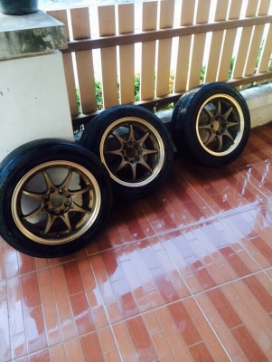 ขายแม็กCE28ขอบ15พร้อมยาง(ล้อใช่เอง)