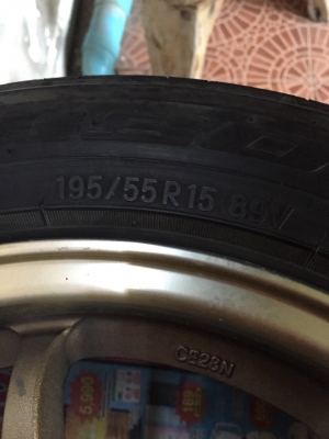 ขายแม็กCE28ขอบ15พร้อมยาง(ล้อใช่เอง) ขายแม็กCE28ขอบ15พร้อมยาง(ล้อใช่เอง)