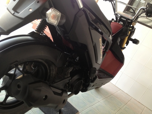 Zoomer-x ตัวTOP วิ่ง5000 รถ9เดือน (ของแถม 4 รายการ)