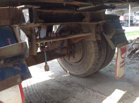 ขายหางสองเพลาสามมิตร ปี 51