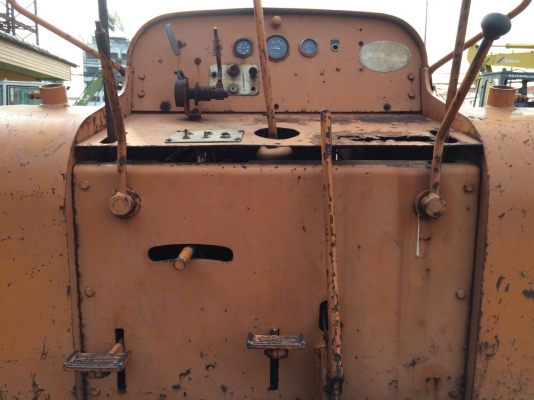 ต้องการขายรถบด3ล้อเหล็กSAKAI KD7610 พร้อมใช้งาน