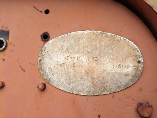 ต้องการขายรถบด3ล้อเหล็กSAKAI KD7610 พร้อมใช้งาน