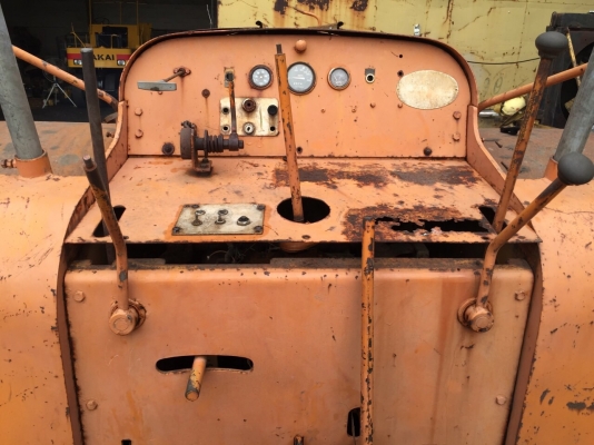 ต้องการขายรถบด3ล้อเหล็กSAKAI KD7610 พร้อมใช้งาน