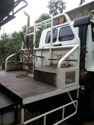 10ล้อหัวลาก2เพลาร็อคกี้..วางเครื่อง340แรง อินเตอร์คูลเลอร์ รถสวยมากๆ สวยหาตัวเทียบยาก.....