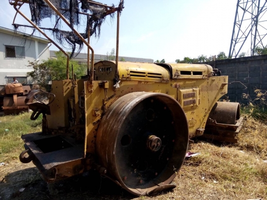 ต้องการรถบด3ล้อเหล็กWATANABE WMB8 พร้อมใช้งาน ทำสี