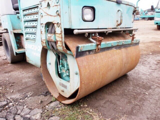 ขายรถบด SAKAI TW 350 (รถบดขนาด 3.5 ตัน)รุ่นใหม่ พร้อมใช้งาน นำเข้าจากญี่ปุ่น ติดต่อคุณ อิทธิวัฒน์ 095-7467778