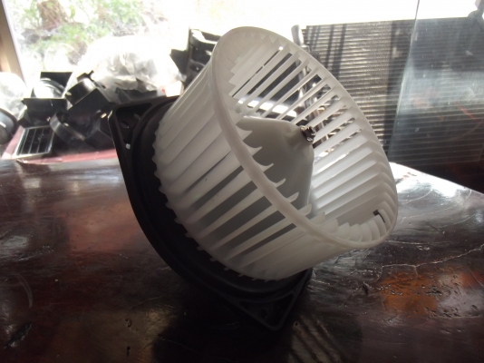 พัดลม D- max  ใหม่