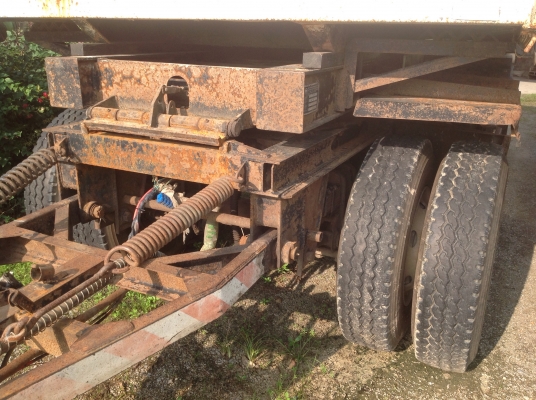 ขายหางสองเพลาสามมิตรปี49