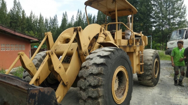 รถตักล้อยาง 950 ดิสเบรค4ล้อ เอกสาร อินวอยล์ รถสภาพดี พร้อมใช้..