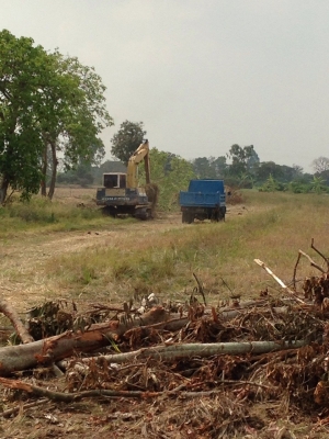 ขายด่วน!!!!!6ล้อตั้ม พร้อมใช้งาน