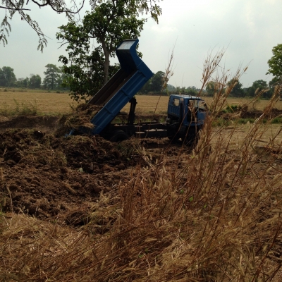 ขายด่วน!!!!!6ล้อตั้ม พร้อมใช้งาน