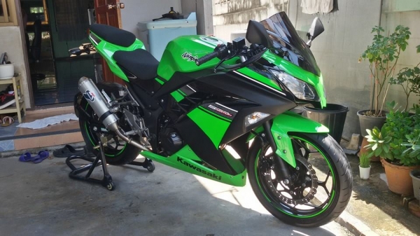 ขาย Kawasaki 2013 Ninja 250 R สีเขียว