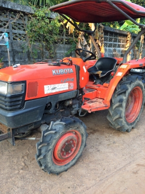 รถไถคูโบต้าฉลองตรุษจีน ราคาพิเศษ L2808  ราคา 145000