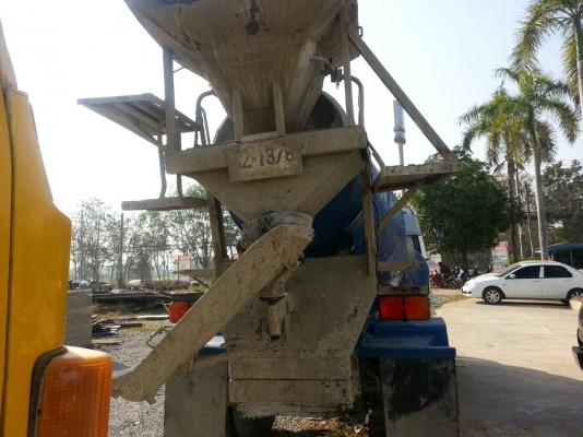 รถโม่ปูน3.5คิวมีทะเบียน600,000