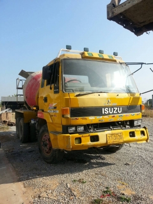 ขายรถโม่ปูน6คิวมีทะเบียน930,000