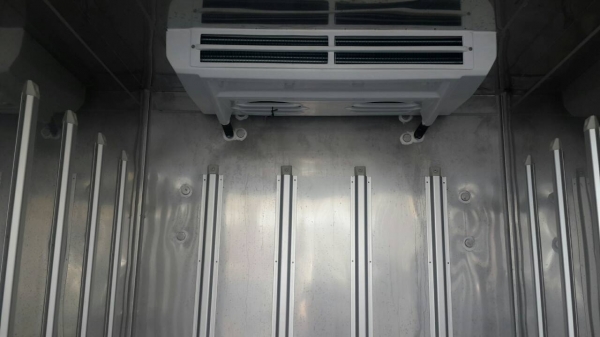 พิเศษ* สุดๆ รถใหม่ป้ายแดงพร้อมตู้ห้องย็น ขายดาวน์ 59,000.-