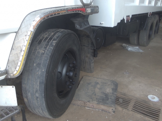 ขายสิบล้อ ISUZU FVM 230 แรงม้าสภาพสวยพร้อมใช้งานมีเอกสารพร้อมโอน