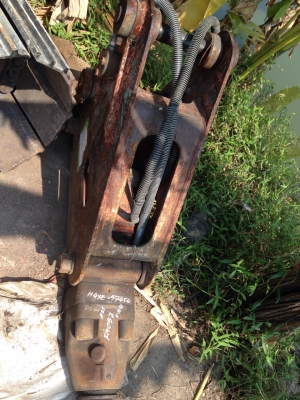 ขายหัวกระแทกใส่รถขุดขนาด 60  NPK H4X  สภาพสวย นำเข้าจากญี่ปุ่นยังไม่ได้ใช้งานในไทย