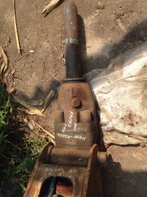 ขายหัวกระแทกใส่รถขุดขนาด 60  NPK H4X  สภาพสวย นำเข้าจากญี่ปุ่นยังไม่ได้ใช้งานในไทย