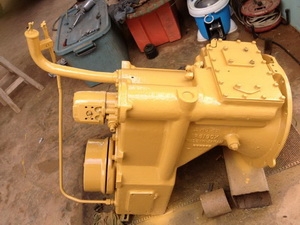 เกียร์รถตัก CAT 910 serial 80U    093-891-0141