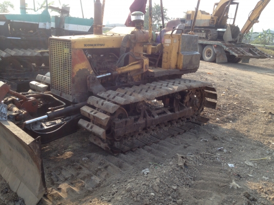 ขายD2-5 ขายตามสภาพ พร้อมใช้งาน เครื่องดี ช่วงล่างดี ราคาต่อรองได้