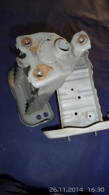 คานเหล็กต่อหัวคัทซี วีออส ปี 08-12 L-R ของแท้มือสอง