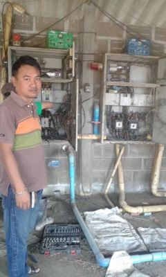 ขายเครื่องปั่นไฟ 250 KVA สองตัวควบ ราคาถูก