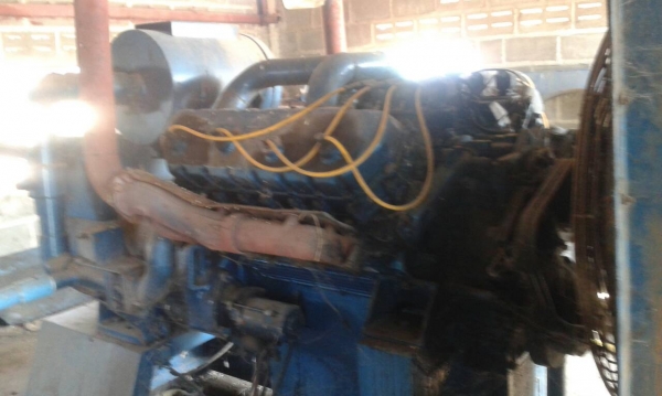 ขายเครื่องปั่นไฟ 250 KVA สองตัวควบ ราคาถูก