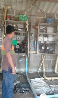 ขายเครื่องปั่นไฟ 250 KVA สองตัวควบ ราคาถูก