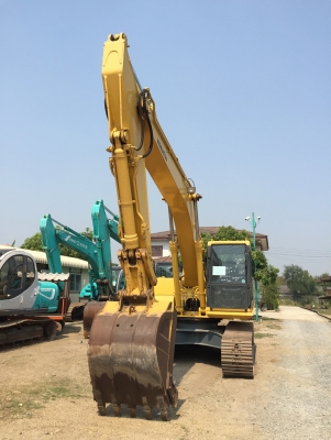 Komatsu PC210-6 เก่าญี่ปุ่น มีไลน์หัวกระแทก 3,400 ชั่วโมง