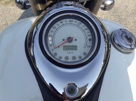 ธารนนทบุรี//ขาย yamaha royal1300 ปี2001 สภาพนางฟ้า ระบบไฟสมบูรณ์ทุกจุด เครื่องเดินเบานิ่งๆ ราคา 179,000 บาท อินวอยท์ สรรพสารมิตรแท้