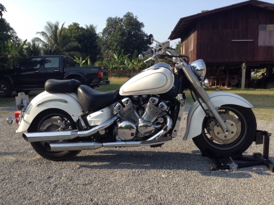 ธารนนทบุรี//ขาย yamaha royal1300 ปี2001 สภาพนางฟ้า ระบบไฟสมบูรณ์ทุกจุด เครื่องเดินเบานิ่งๆ ราคา 179,000 บาท อินวอยท์ สรรพสารมิตรแท้