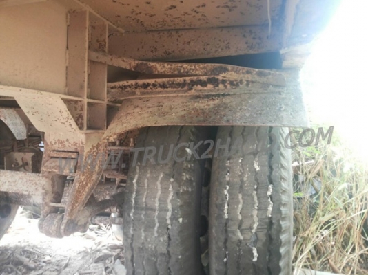 หางพื้นเรียบ อู่ จรูญขนส่งพัทลุง  รุ่น JR101