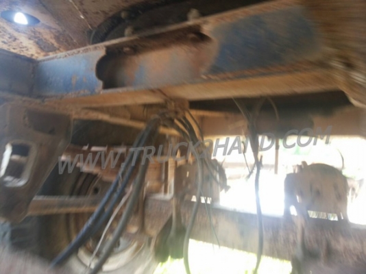 หางพื้นเรียบ อู่ จรูญขนส่งพัทลุง  รุ่น JR101