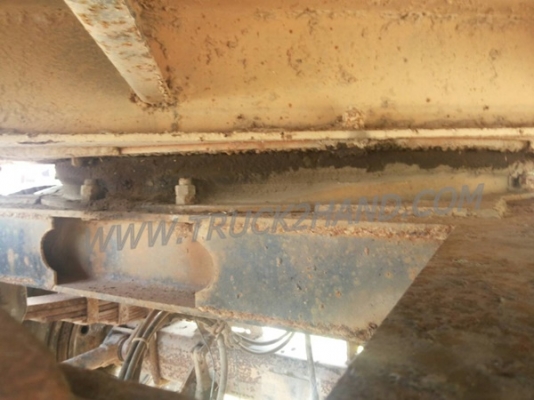 หางพื้นเรียบ อู่ จรูญขนส่งพัทลุง  รุ่น JR101