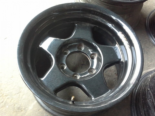 ล้อหล่อครับ ลายเบรดเล่ ขนาด 16x8 off -25 สีดำ สภาพ 95\% ลองดูครับ ล้อหล่อครับ ลายเบรดเล่ ขนาด 16x8 off -25 สีดำ สภาพ 95\% ลองดูครับ