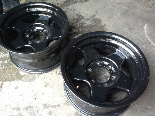 ล้อหล่อครับ ลายเบรดเล่ ขนาด 16x8 off -25 สีดำ สภาพ 95\% ลองดูครับ ล้อหล่อครับ ลายเบรดเล่ ขนาด 16x8 off -25 สีดำ สภาพ 95\% ลองดูครับ