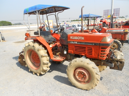 มาแล้ว Kubota  L2605  4WD พร้อมผาน 5