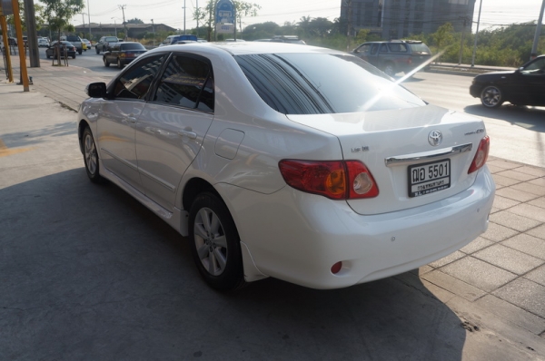 TOYOTA COROLLA ALTIS 1.8 ปี 2009 มือเดียวออกห้าง ติดแก็ส LPG หัวฉีด รถสวย ARIBAG คู่หน้า เบรคระบบ ABS ล้อ MAX เบาะหนัง สภาพดี กระจกไฟฟ้า ปรับข้างไฟฟ้า เครื่องเดิมๆวิ่งดีมาก ช่วงล่างแน่น ภายในสภาพสวย สีสวย รถพร้มใช้งาน จัดไฟแนนได้