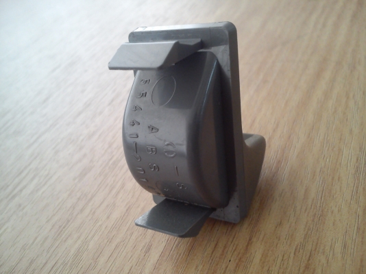 ช่องใส่เหรียญ TOYOTA COROLLA ALTIS หน้าหมู