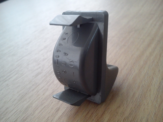 ช่องใส่เหรียญ TOYOTA COROLLA ALTIS หน้าหมู