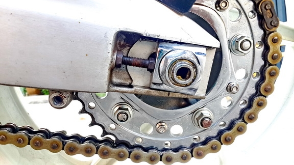 ขายขาดทุนยับ CBR400 โฉมปี 92 ทะเบียนแท้พร้อมเจอทุกขนส่ง