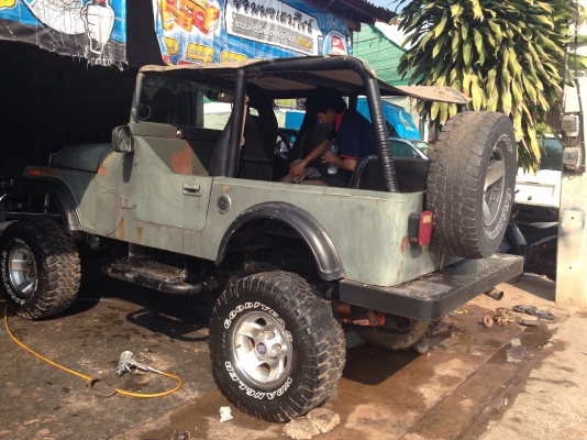 ขายรถ   jeep         หน้ากบ  (ไม่มีทะเบียน)