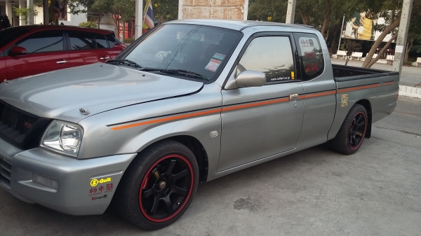 ขายสตาด้าปี02วางเจติดแก๊สหัวฉีดแต่งสวยๆ