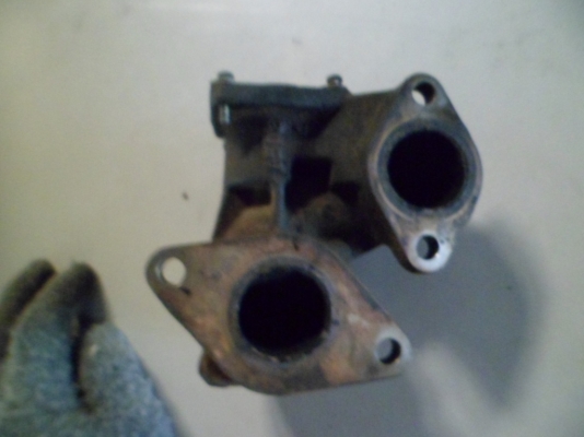 ท่อไอเสีย EGR อีซูซู คอมมอนเรล 2500 CC