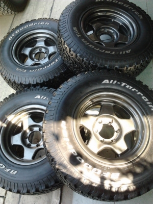 ล้อ-25 + BF All 265/75/16 ปี11 สวยๆ 1ชุด