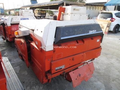 รถเกี่ยวข้าวนั่งขับ KUBOTA RX900 รหัสสินค้า : 13001482 หรือเพิ่มเติมไดที่ www.nihonmono.com รถเกี่ยวข้าวนั่งขับ KUBOTA RX900 รหัสสินค้า : 13001482 หรือเพิ่มเติมไดที่ www.nihonmono.com